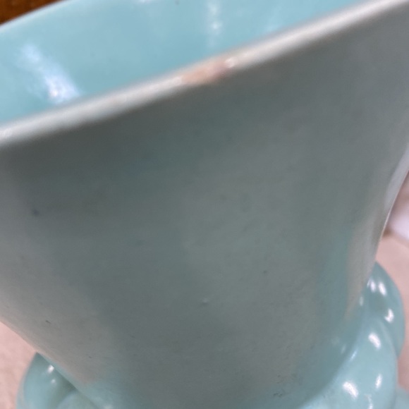 HEAGER CORNUCOPIA POTTERY - Picture 4 of 5